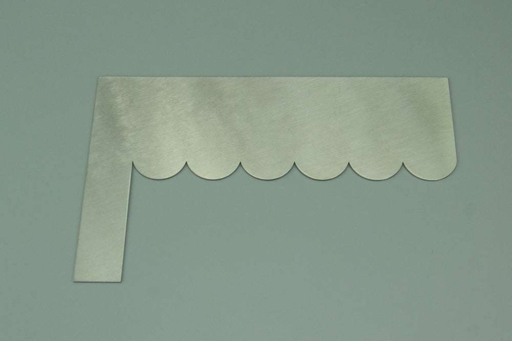 Scallop Icing Comb - Stainless Steel 6.25''